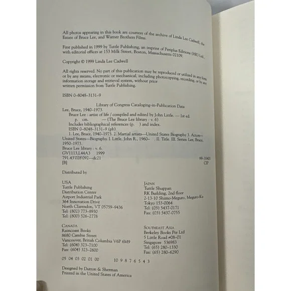 Bruce Lee Artist of Life Book‎ John Little Hardcover Tuttle Library Good Cond - Picture 2 of 3